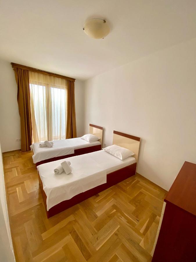Apartments First Line Petrovazzo Esterno foto